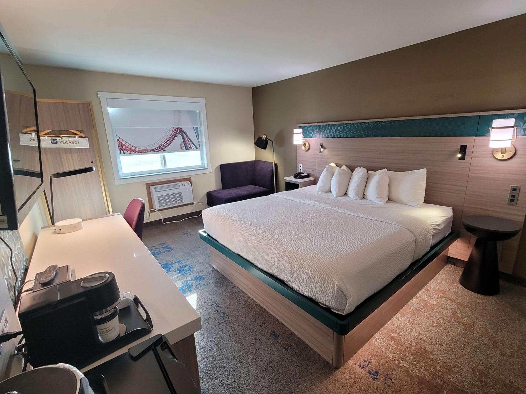 Best Western Plus Altoona Inn Екстериор снимка